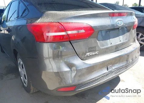 2016 Ford Focus S из США, поврежденный, VIN 1FADP3E24GL369953